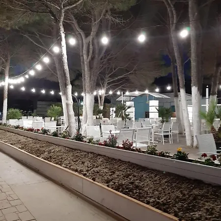 Seafront With A Cozy Garden Golem * غوليم
