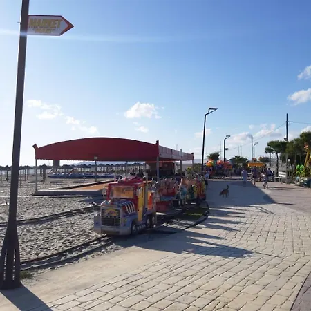 Seafront With A Cozy Garden Golem * غوليم
